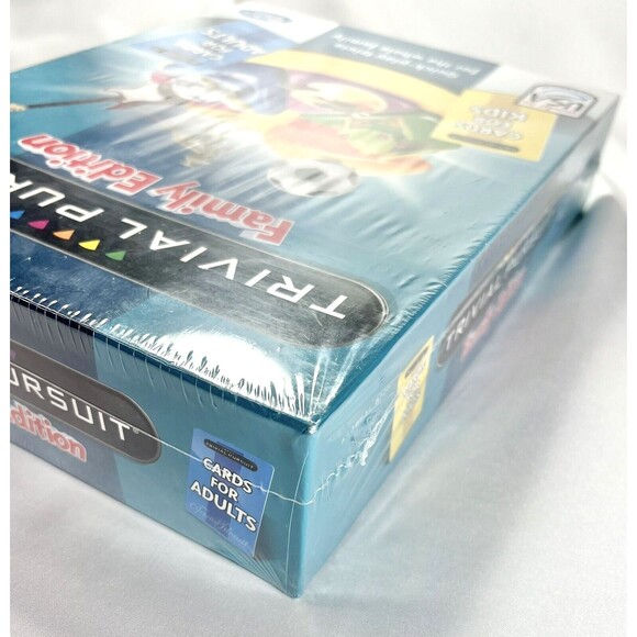 Trivial Pursuit Family Edition Board Game Trivia Quick Play Version 2013 Hasbro - Picture 11 of 11